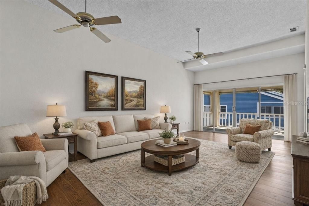 For Sale: $229,900 (3 beds, 2 baths, 1560 Square Feet)