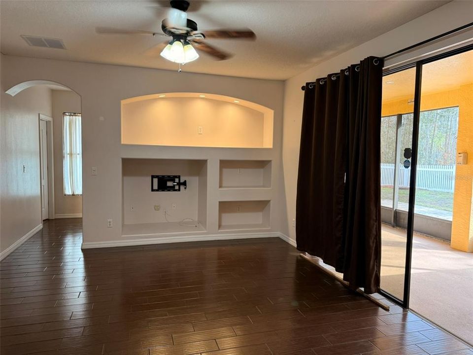 На продажу: $560,000 (4 спален, 3 ванн, 2589 Квадратных фут)