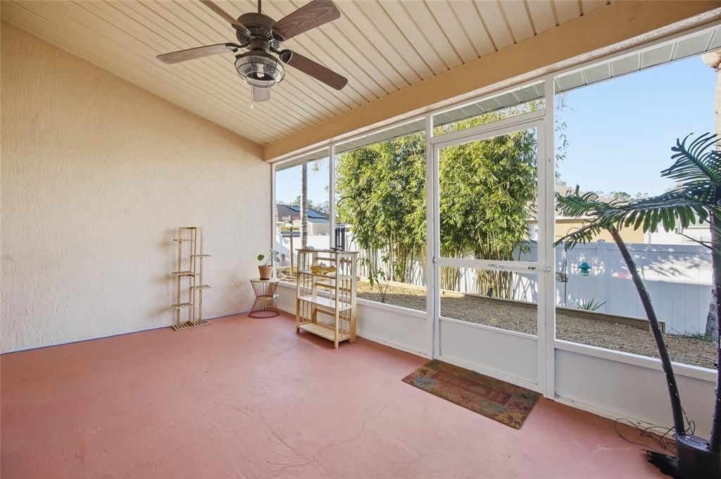 For Sale: $255,000 (3 beds, 2 baths, 1643 Square Feet)