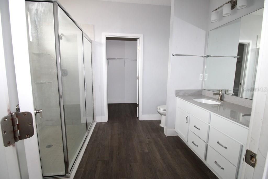 Под контрактом: $239,000 (3 спален, 2 ванн, 1788 Квадратных фут)