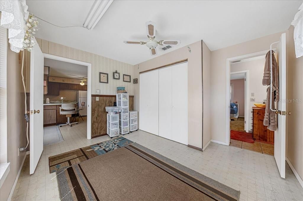 На продажу: $455,900 (5 спален, 2 ванн, 2460 Квадратных фут)