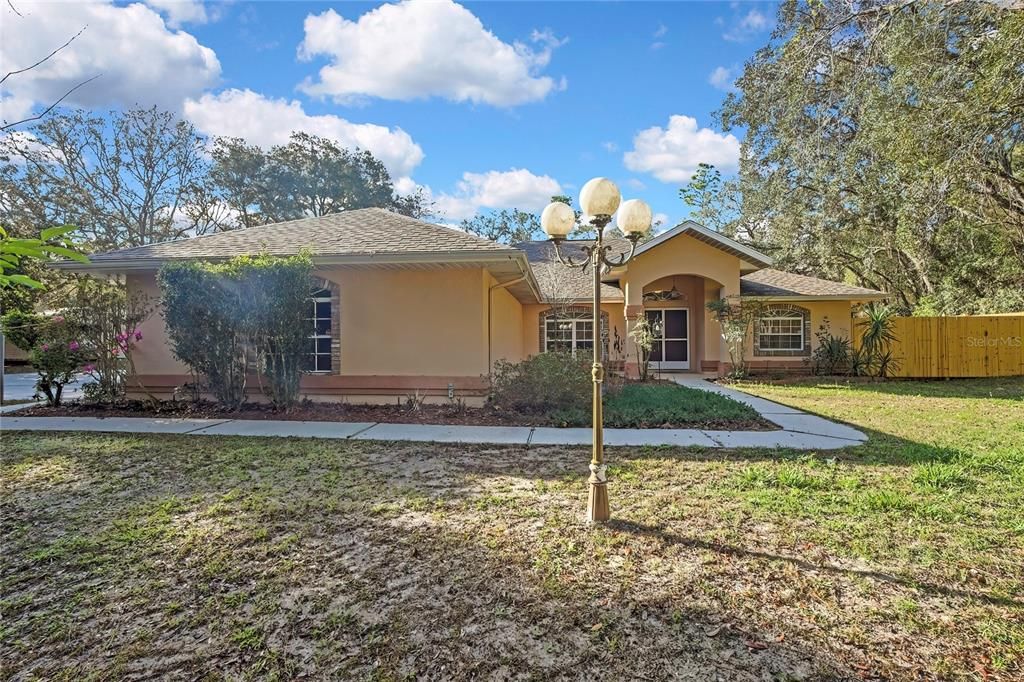 For Sale: $544,900 (4 beds, 3 baths, 2163 Square Feet)
