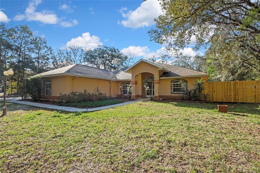 For Sale: $544,900 (4 beds, 3 baths, 2163 Square Feet)