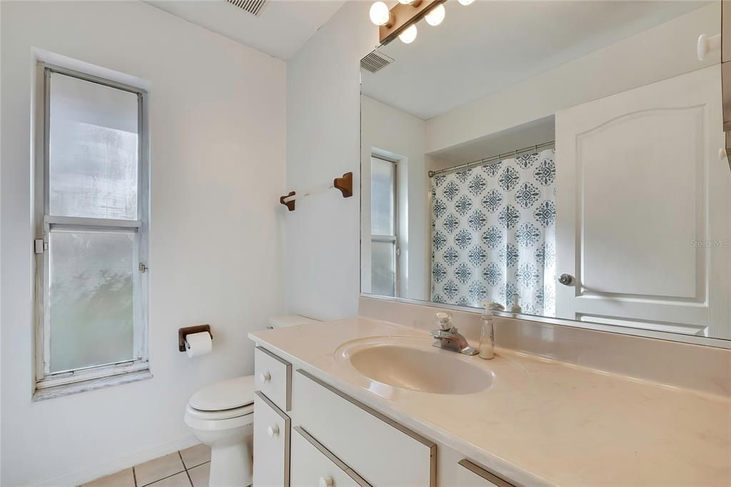 For Sale: $544,900 (4 beds, 3 baths, 2163 Square Feet)