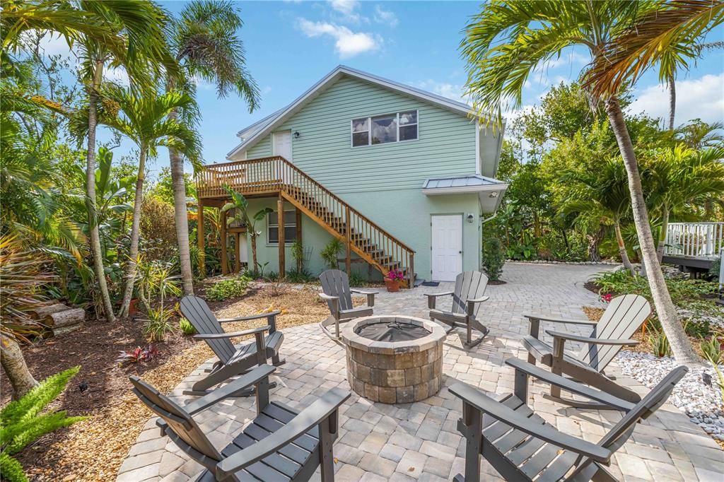 En Venta: $4,500,000 (5 camas, 5 baños, 4385.25 Pies cuadrados)