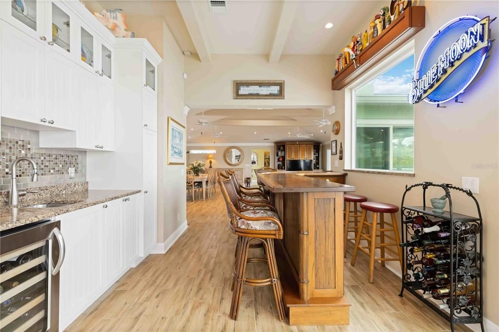 En Venta: $4,500,000 (5 camas, 5 baños, 4385.25 Pies cuadrados)