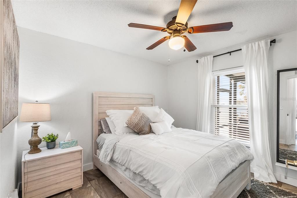 For Sale: $420,000 (3 beds, 2 baths, 1597 Square Feet)