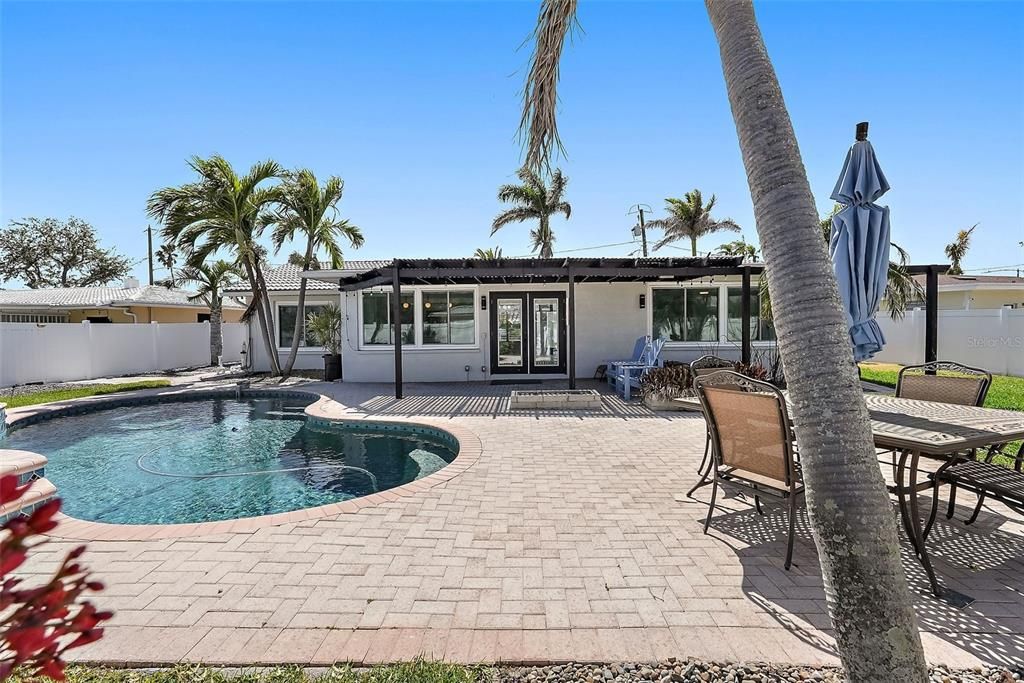 Activo con contrato: $795,000 (3 camas, 2 baños, 1783 Pies cuadrados)