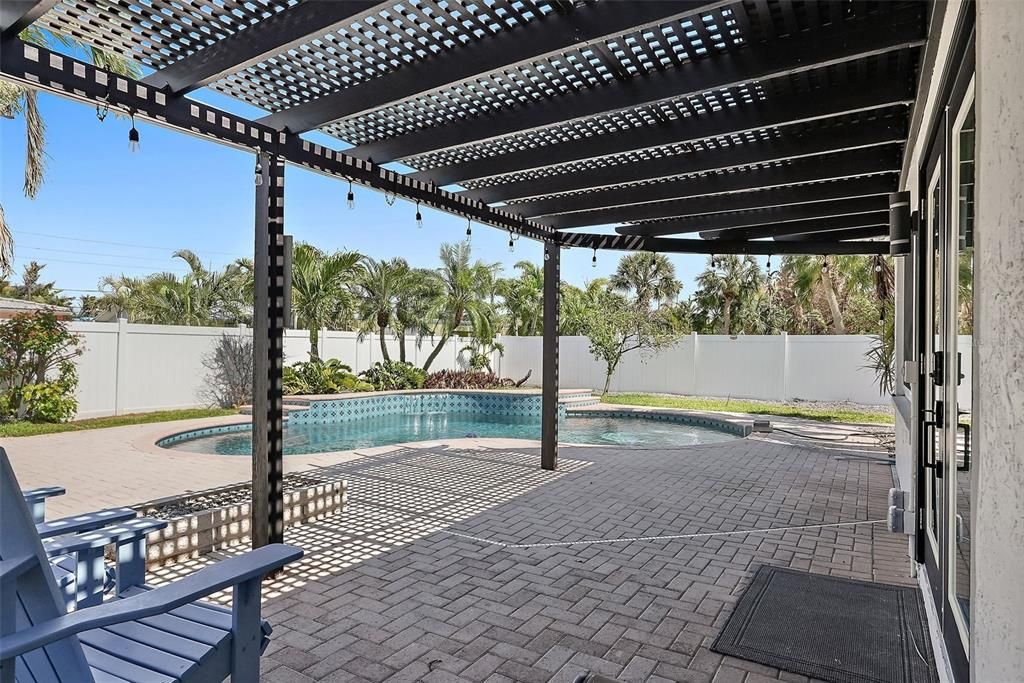 Activo con contrato: $795,000 (3 camas, 2 baños, 1783 Pies cuadrados)