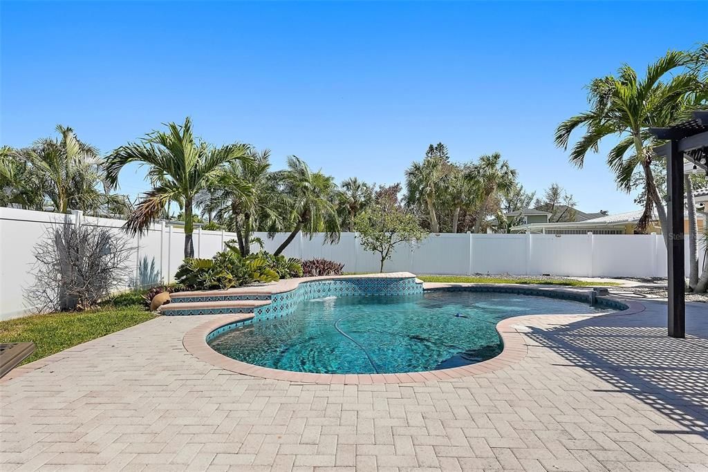 Activo con contrato: $795,000 (3 camas, 2 baños, 1783 Pies cuadrados)