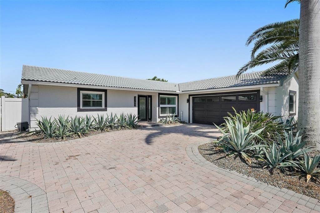 Activo con contrato: $795,000 (3 camas, 2 baños, 1783 Pies cuadrados)