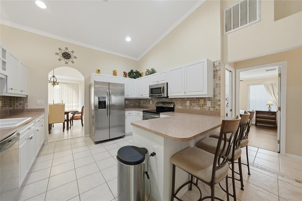Activo con contrato: $289,900 (3 camas, 2 baños, 1776 Pies cuadrados)