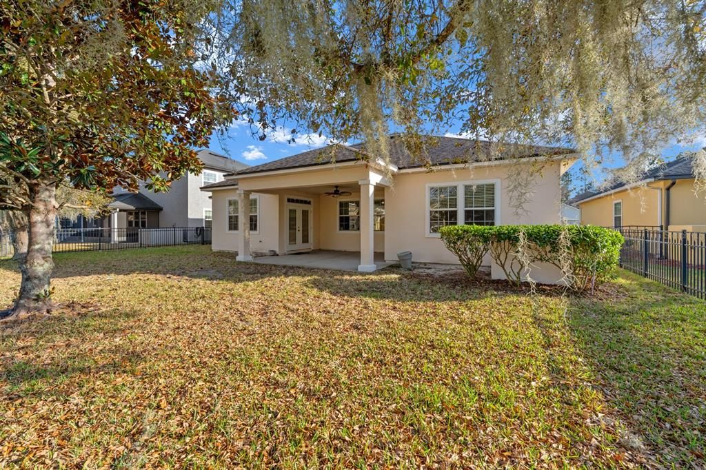 En Venta: $394,900 (4 camas, 2 baños, 2492 Pies cuadrados)