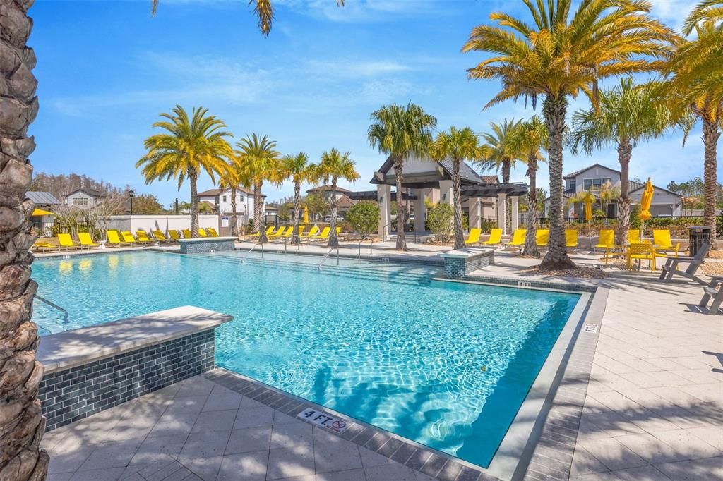 Active With Contract: $944,900 (4 beds, 3 baths, 3033 Square Feet)