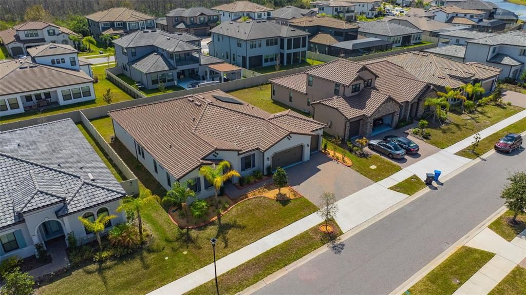 Active With Contract: $944,900 (4 beds, 3 baths, 3033 Square Feet)