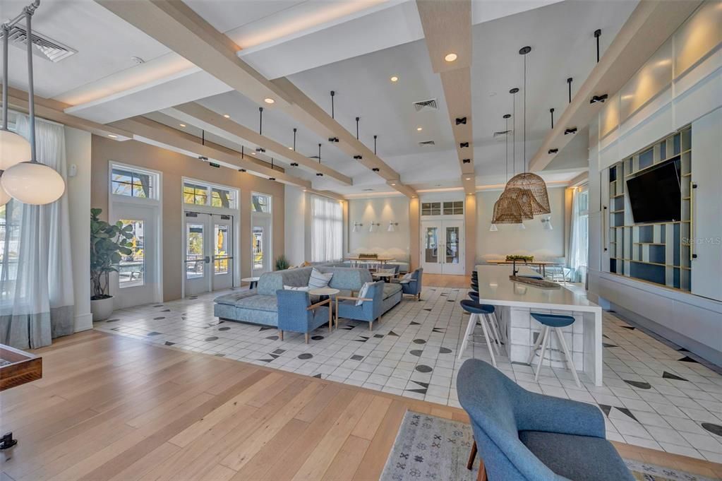 Active With Contract: $944,900 (4 beds, 3 baths, 3033 Square Feet)