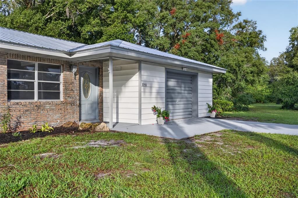 For Sale: $225,000 (2 beds, 2 baths, 1160 Square Feet)
