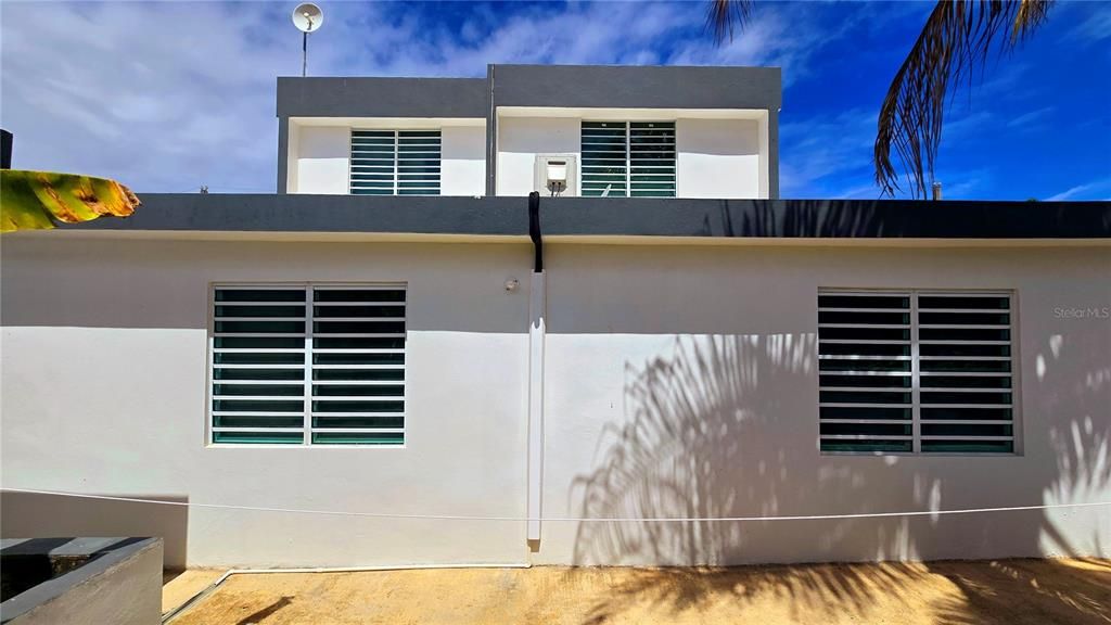 En Venta: $420,000 (4 camas, 3 baños, 2153 Pies cuadrados)