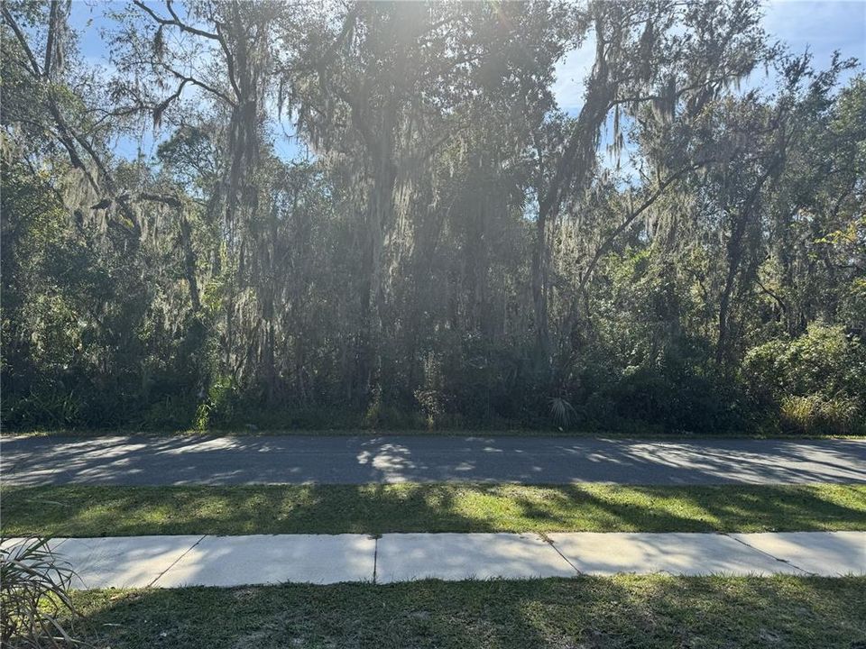 待售: $725,000 (6.62 acres)