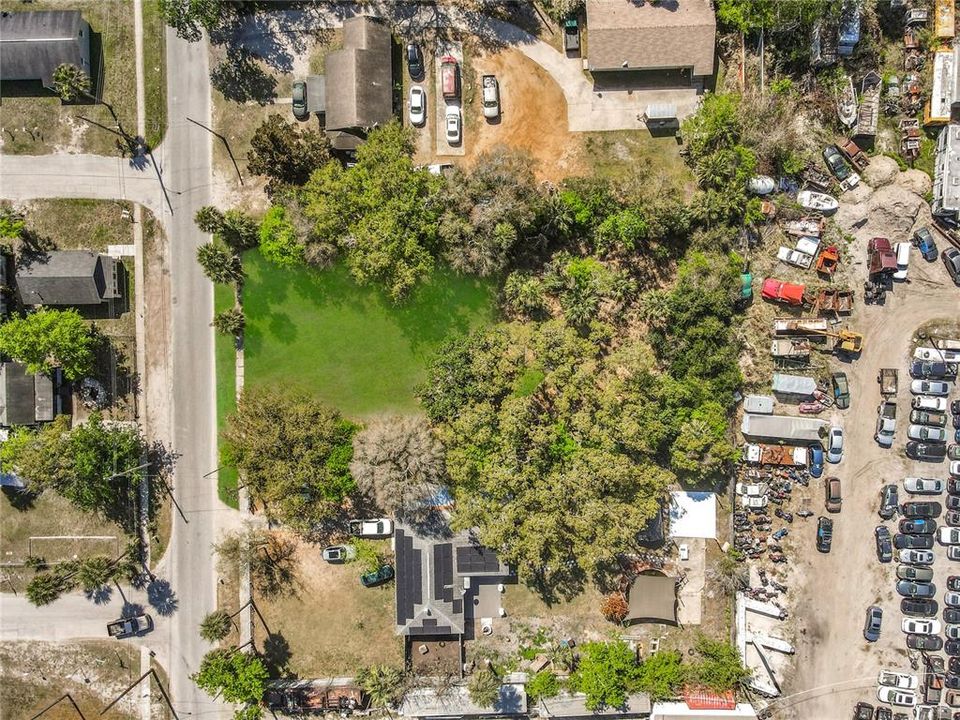 En Venta: $137,000 (0.49 acres)