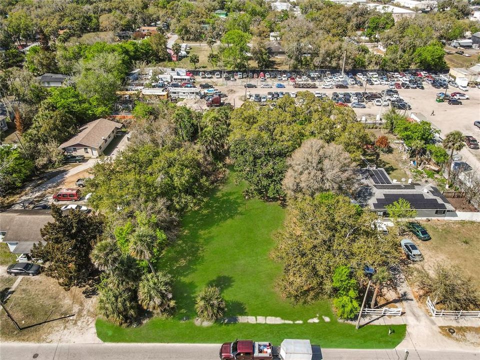 En Venta: $137,000 (0.49 acres)