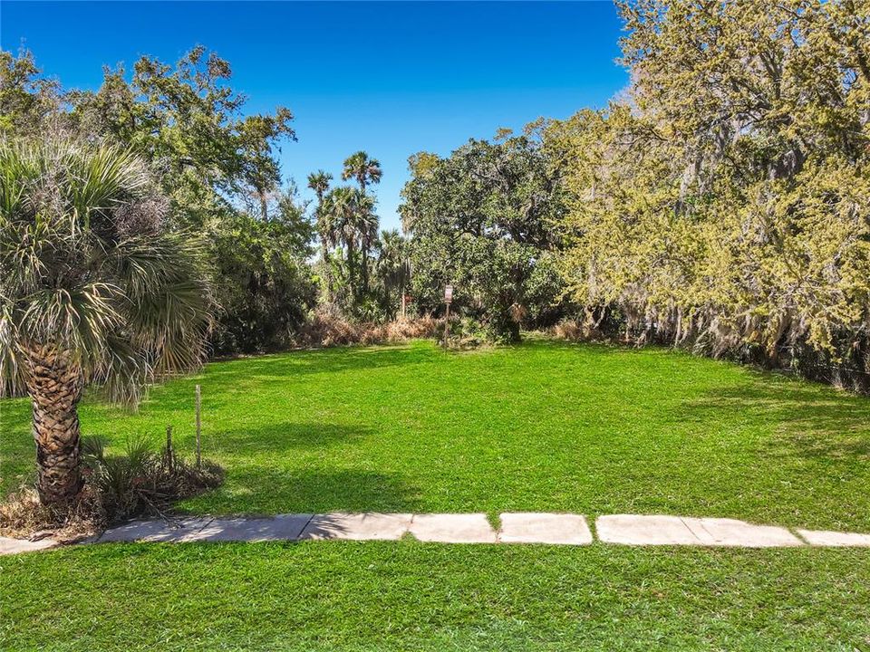 En Venta: $137,000 (0.49 acres)