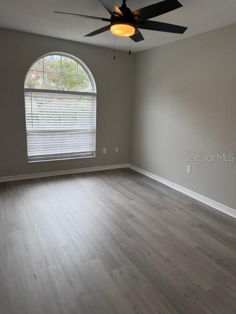 For Sale: $239,000 (2 beds, 2 baths, 1470 Square Feet)