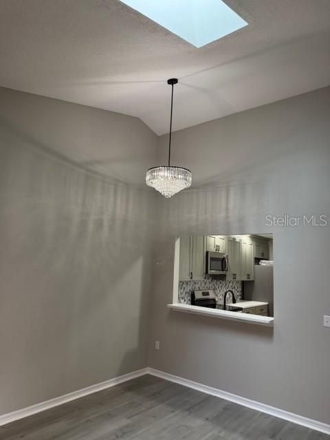 For Sale: $239,000 (2 beds, 2 baths, 1470 Square Feet)