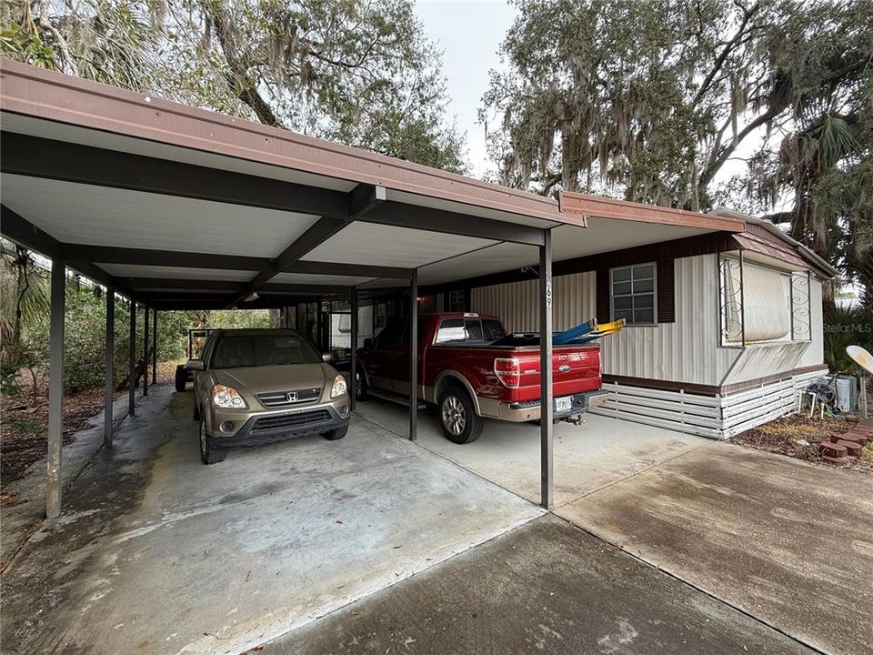 For Sale: $144,999 (2 beds, 2 baths, 1015 Square Feet)