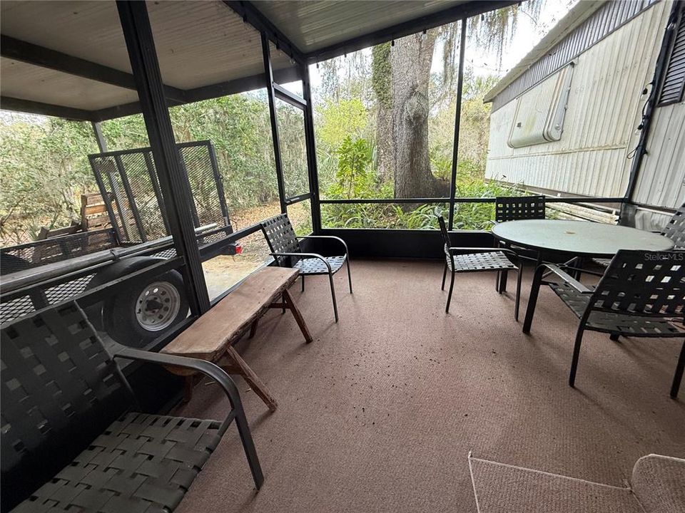 For Sale: $144,999 (2 beds, 2 baths, 1015 Square Feet)
