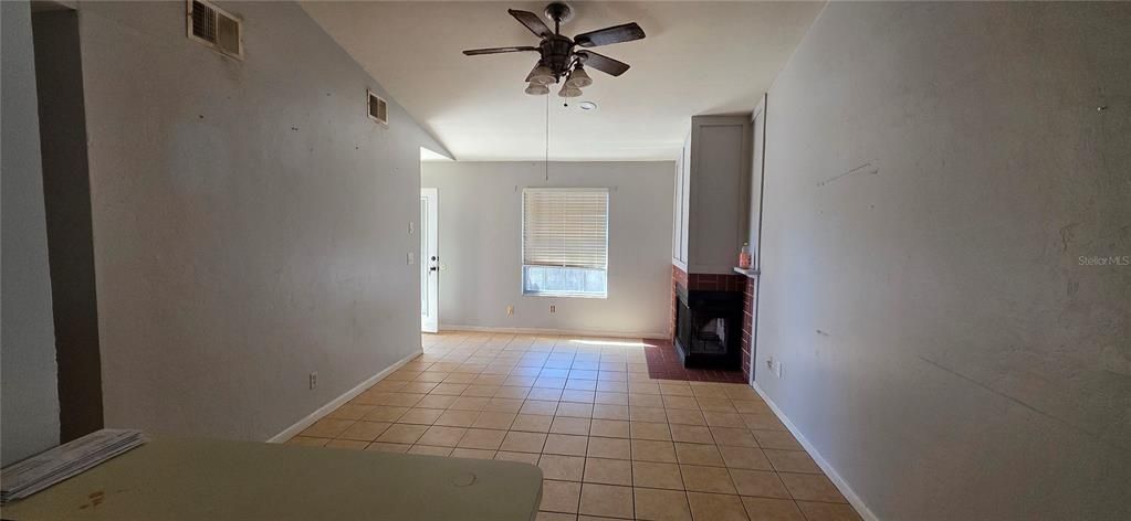 For Sale: $169,000 (3 beds, 2 baths, 1362 Square Feet)