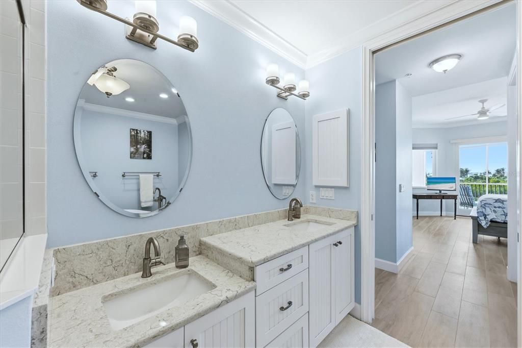 For Sale: $599,000 (2 beds, 2 baths, 1688 Square Feet)