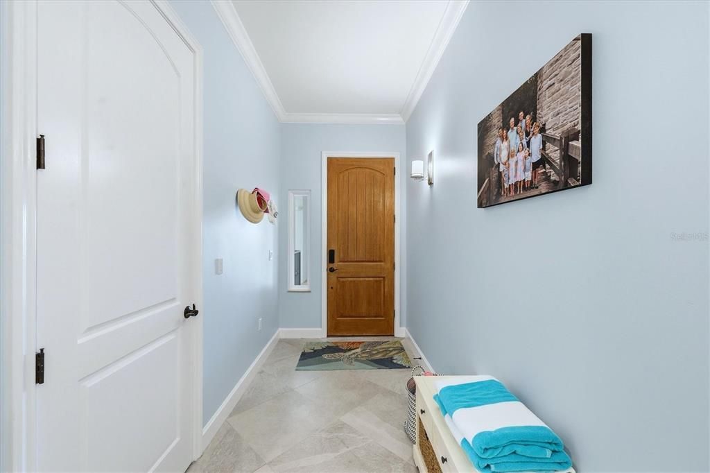 For Sale: $599,000 (2 beds, 2 baths, 1688 Square Feet)