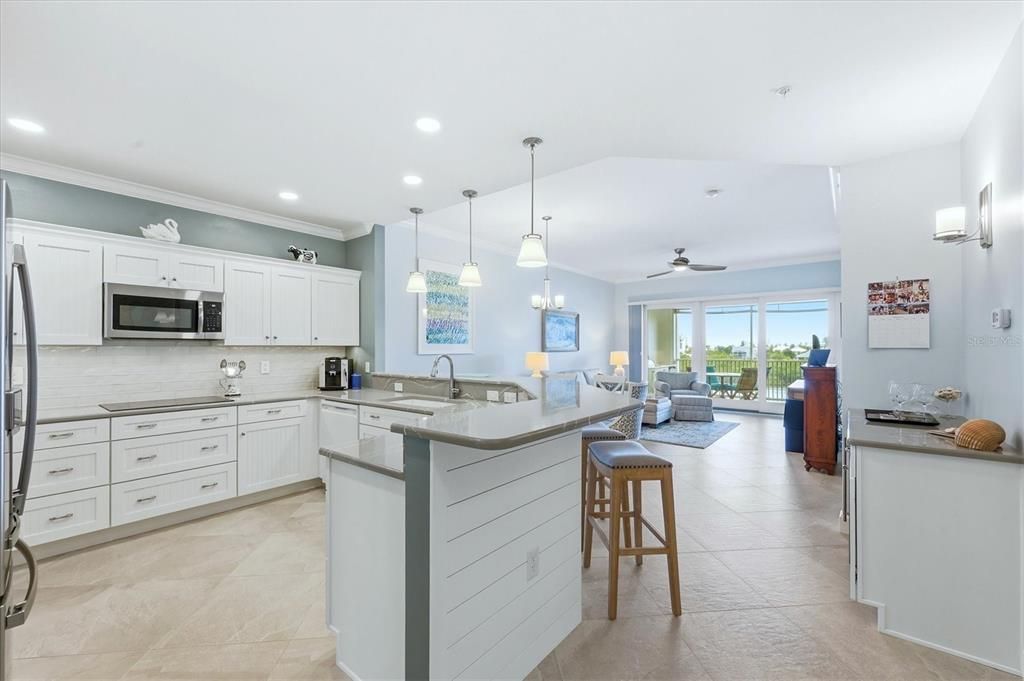 For Sale: $599,000 (2 beds, 2 baths, 1688 Square Feet)