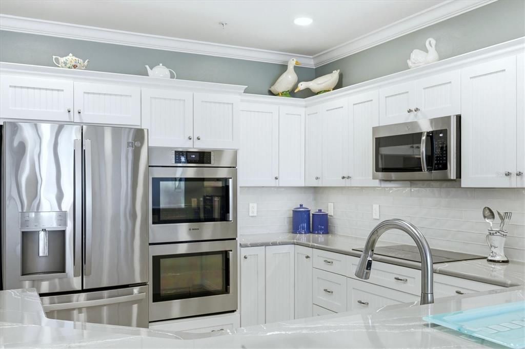 For Sale: $599,000 (2 beds, 2 baths, 1688 Square Feet)