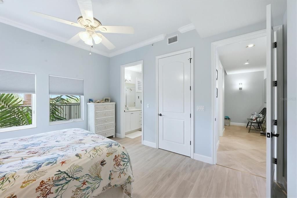For Sale: $599,000 (2 beds, 2 baths, 1688 Square Feet)