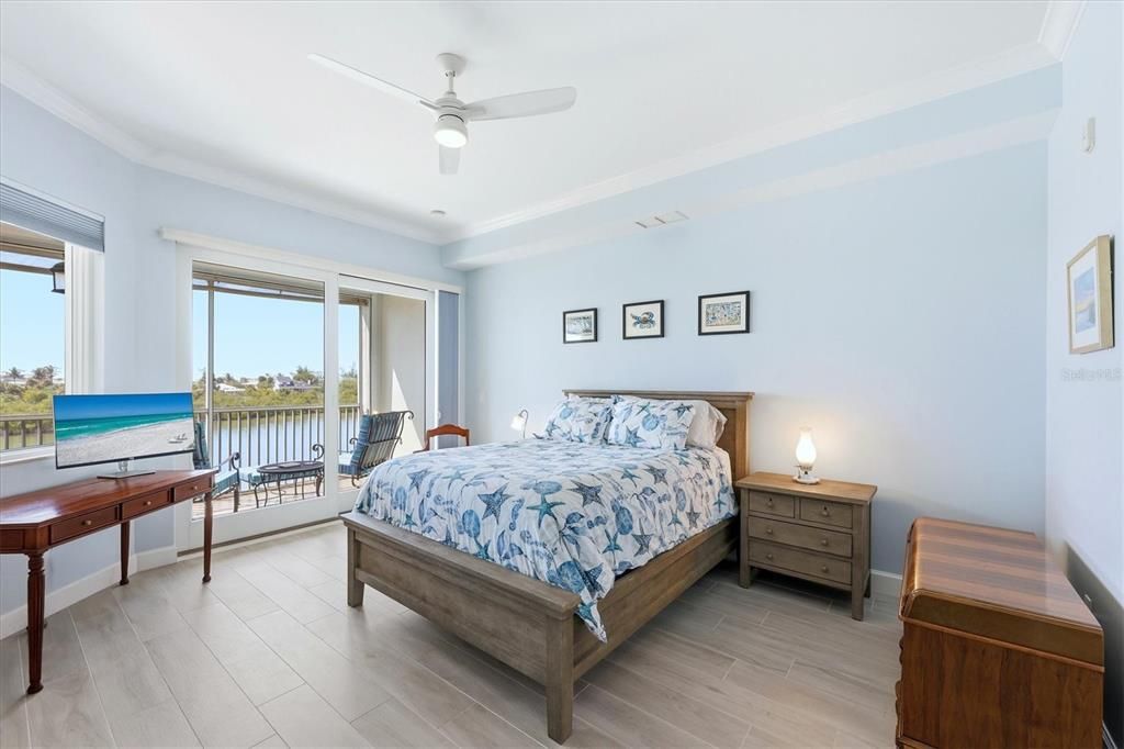 For Sale: $599,000 (2 beds, 2 baths, 1688 Square Feet)