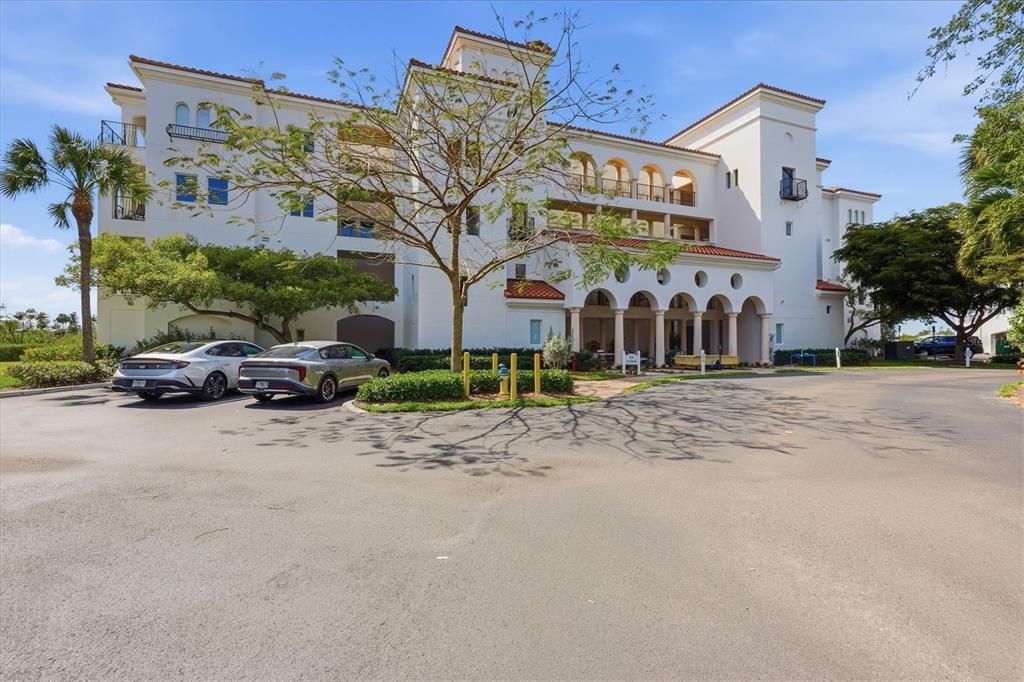 For Sale: $599,000 (2 beds, 2 baths, 1688 Square Feet)