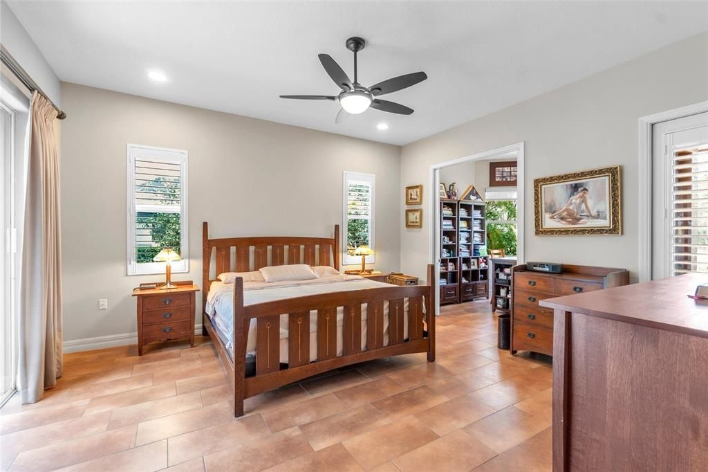 En Venta: $595,000 (3 camas, 3 baños, 1840 Pies cuadrados)