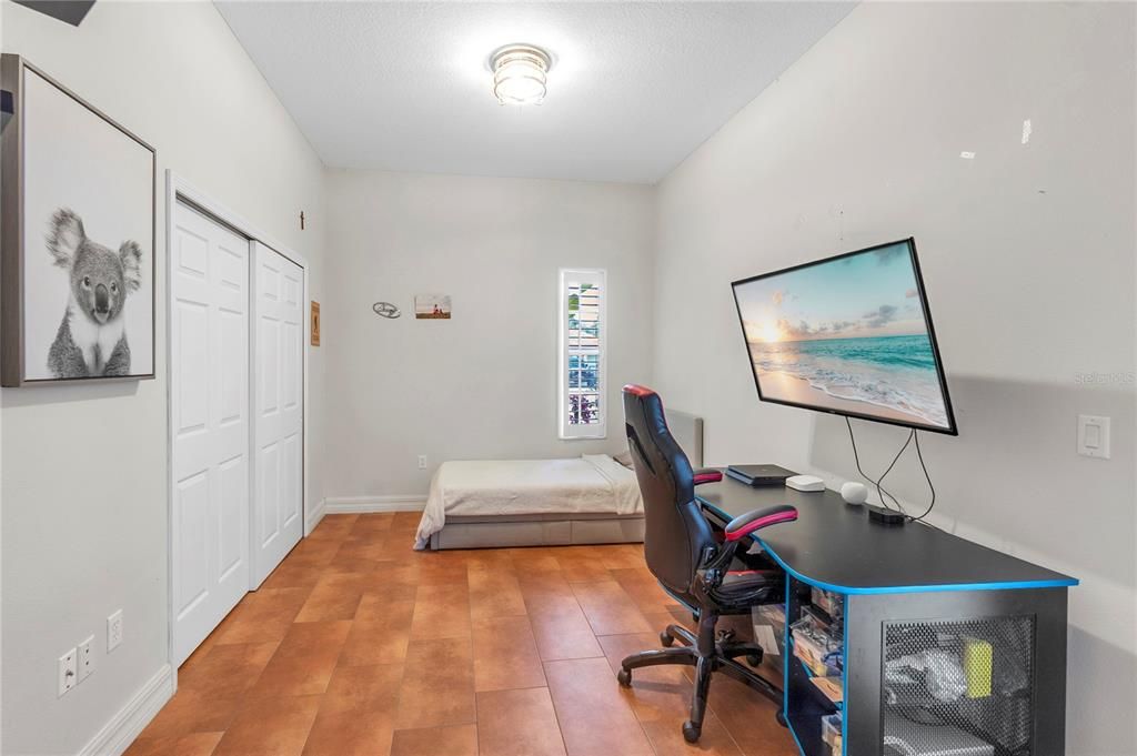 En Venta: $595,000 (3 camas, 3 baños, 1840 Pies cuadrados)