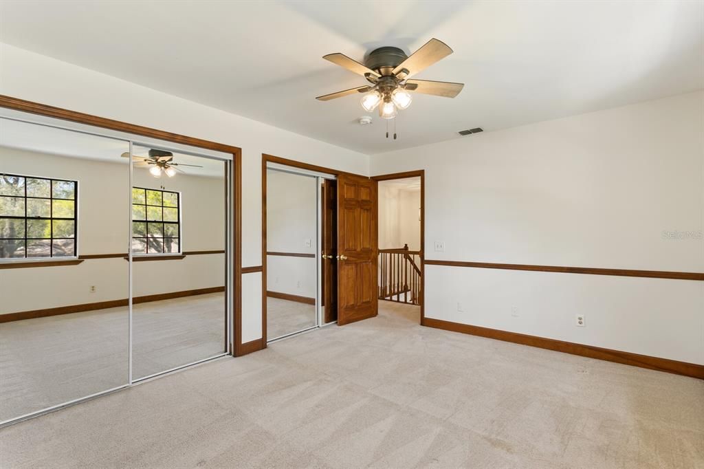 Activo con contrato: $725,000 (4 camas, 3 baños, 2964 Pies cuadrados)