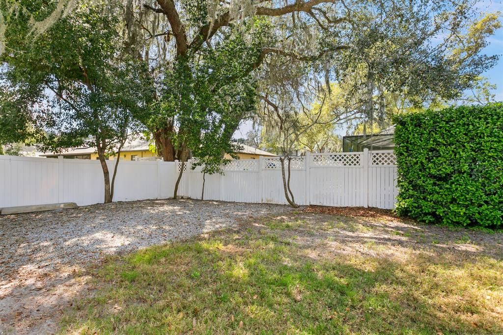 Activo con contrato: $725,000 (4 camas, 3 baños, 2964 Pies cuadrados)