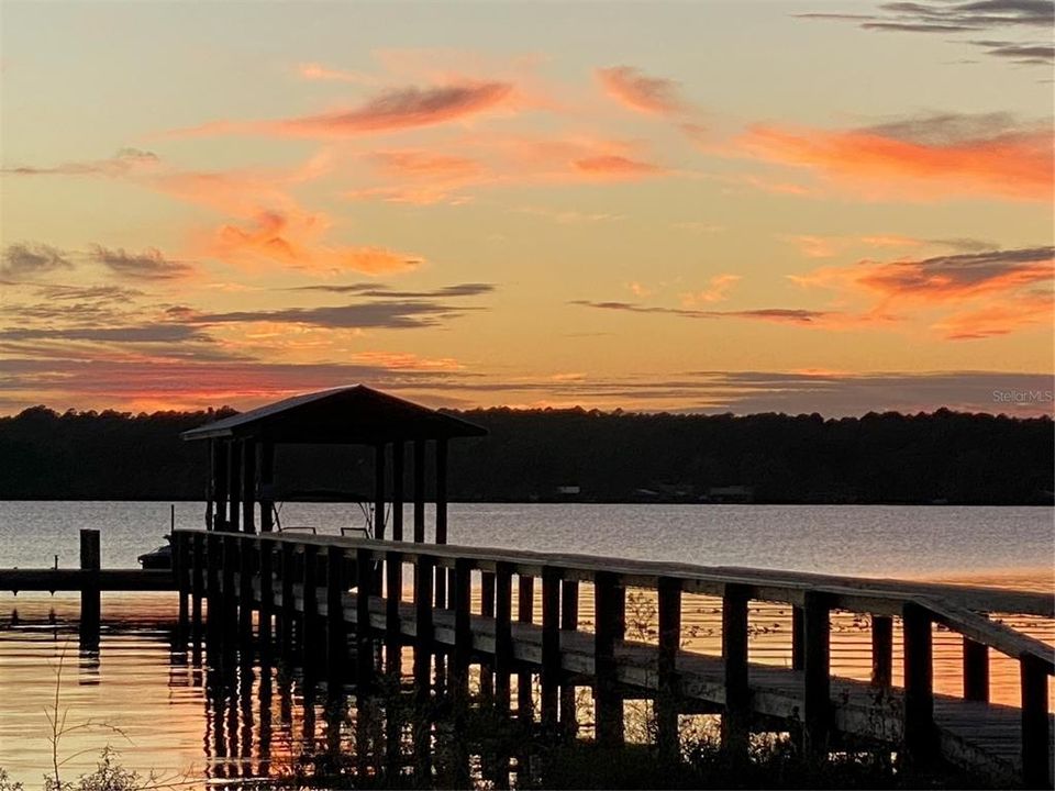 На продажу: $1,100,000 (3 спален, 3 ванн, 3031 Квадратных фут)