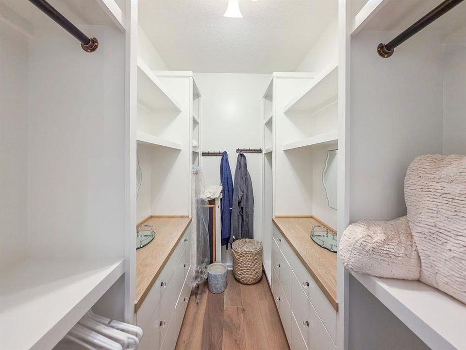 На продажу: $1,100,000 (3 спален, 3 ванн, 3031 Квадратных фут)