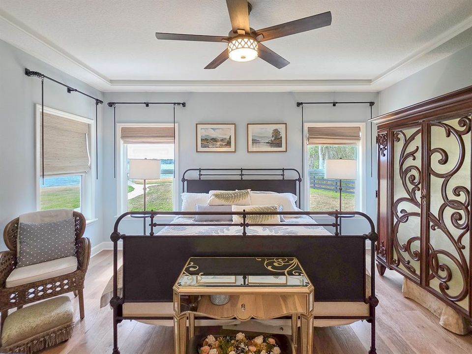 На продажу: $1,100,000 (3 спален, 3 ванн, 3031 Квадратных фут)