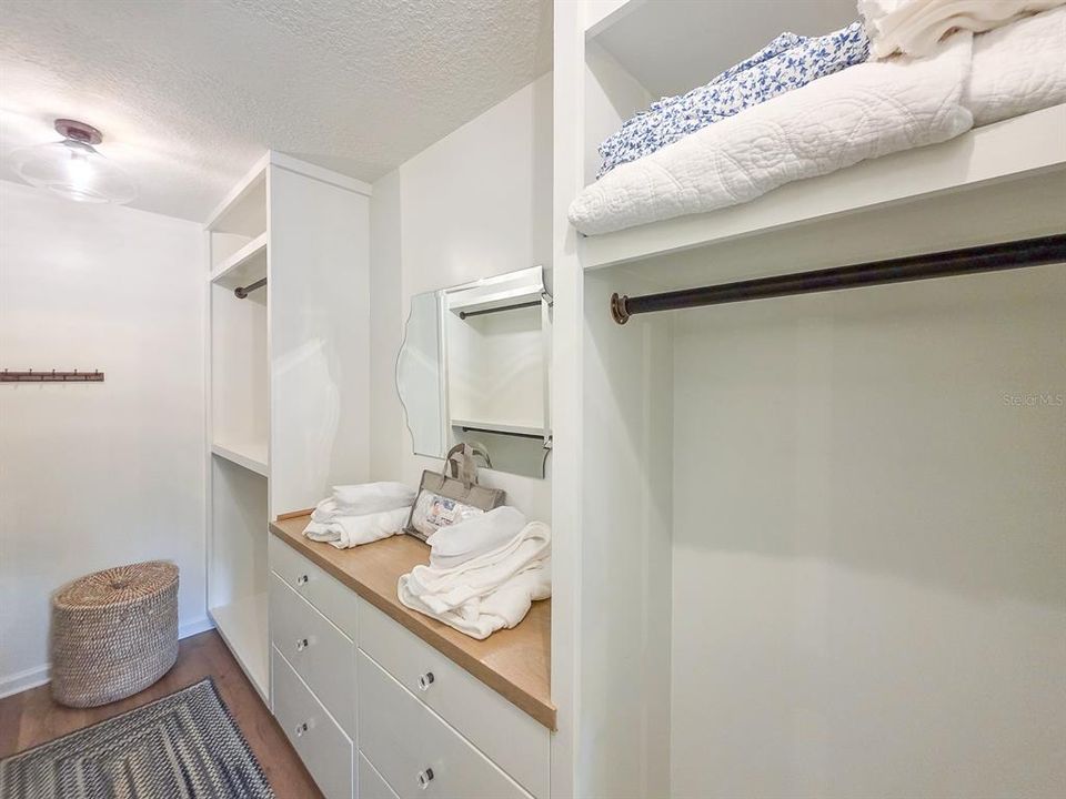 На продажу: $1,100,000 (3 спален, 3 ванн, 3031 Квадратных фут)