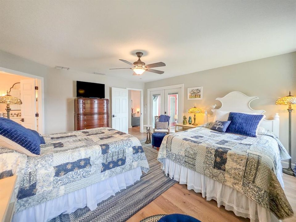 На продажу: $1,100,000 (3 спален, 3 ванн, 3031 Квадратных фут)