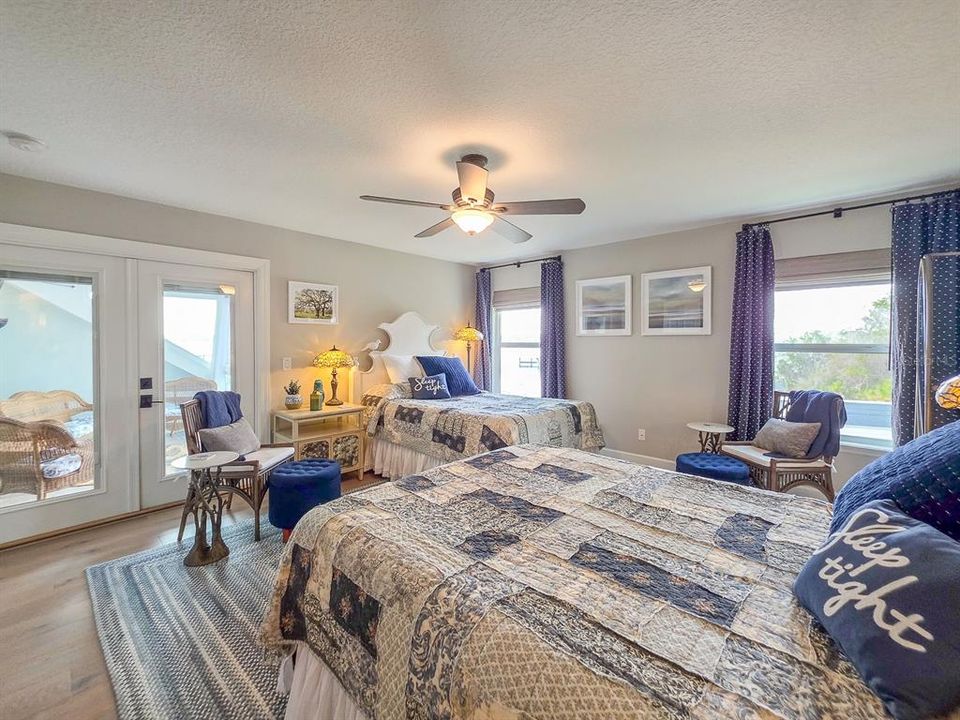 На продажу: $1,100,000 (3 спален, 3 ванн, 3031 Квадратных фут)