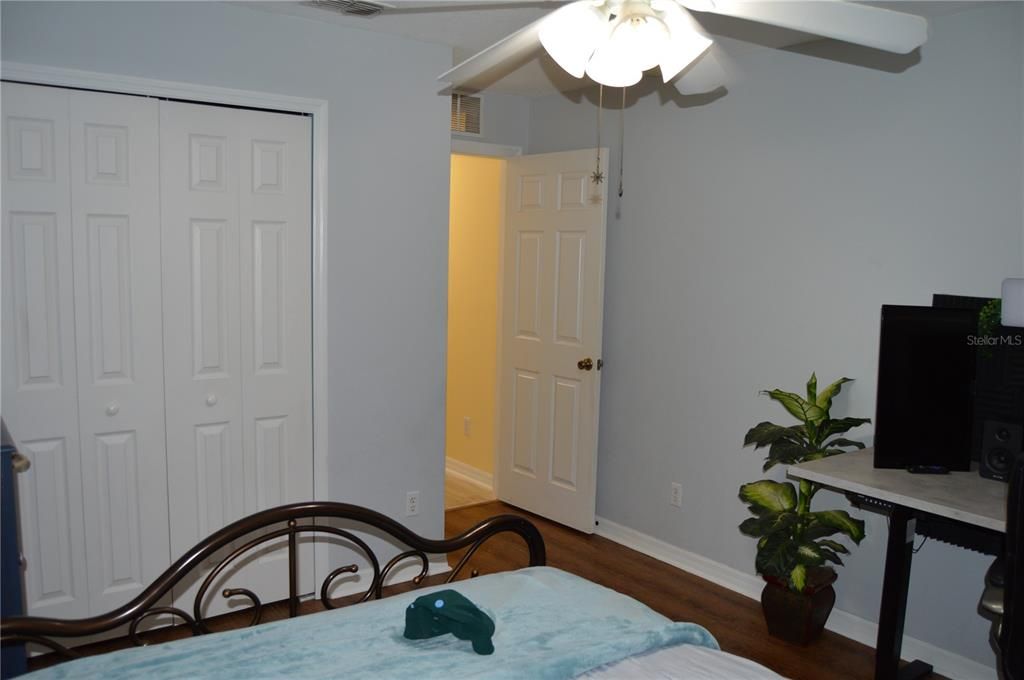 Activo con contrato: $239,999 (3 camas, 2 baños, 1404 Pies cuadrados)