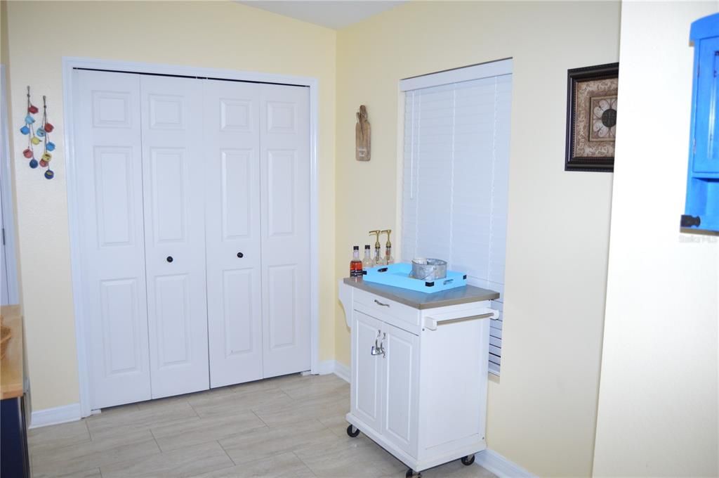 Activo con contrato: $239,999 (3 camas, 2 baños, 1404 Pies cuadrados)